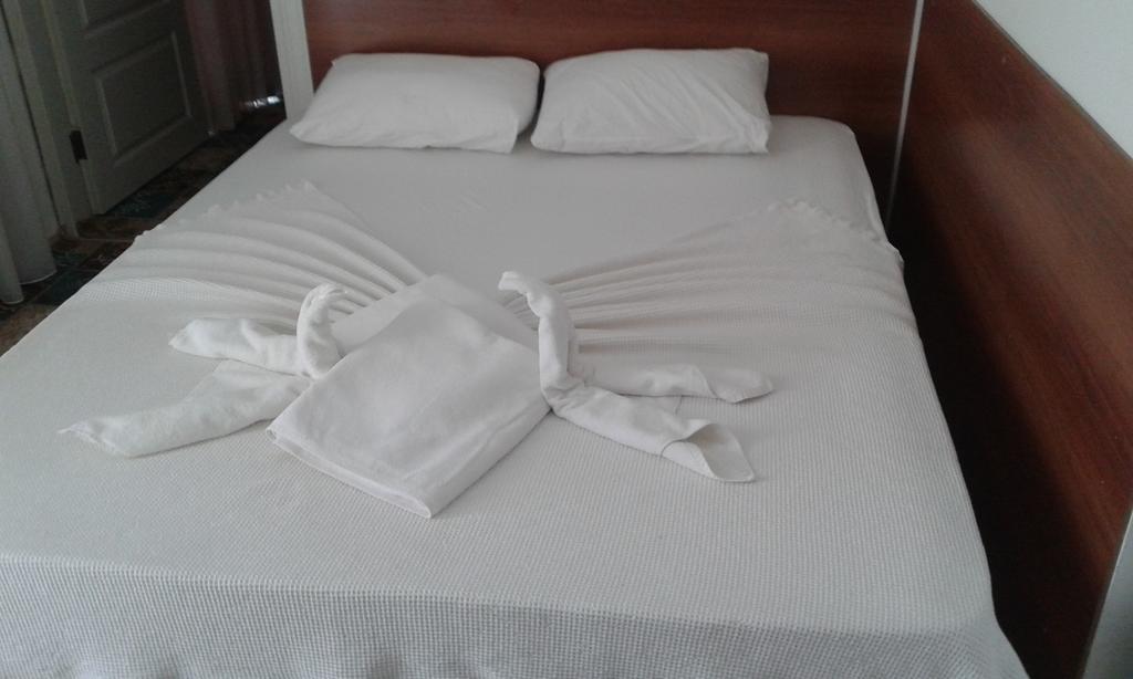 Demirci Hotel Antalya Bagian luar foto