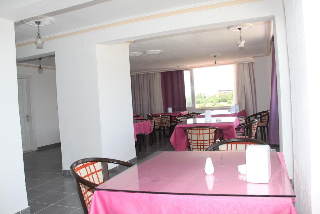 Demirci Hotel Antalya Bagian luar foto