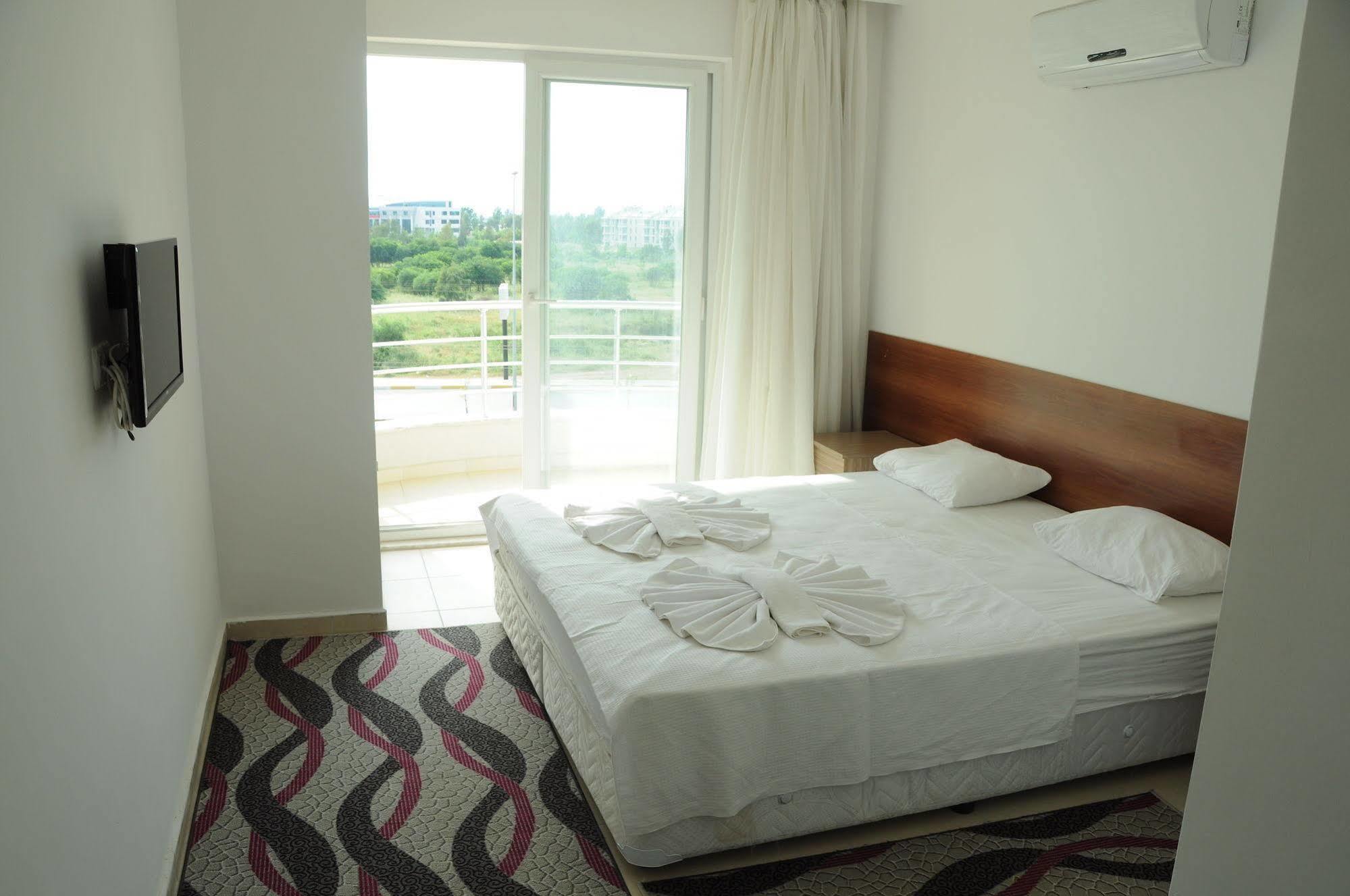 Demirci Hotel Antalya Bagian luar foto