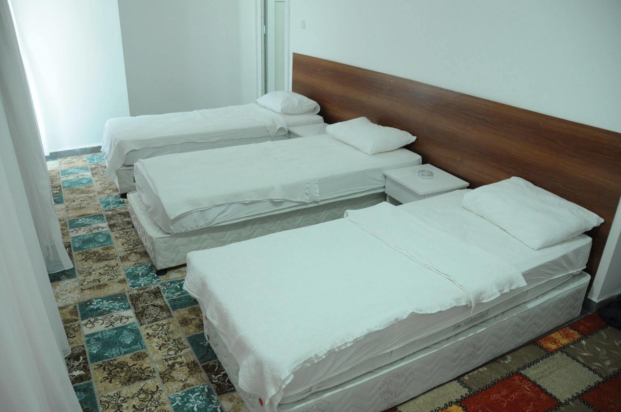 Demirci Hotel Antalya Bagian luar foto
