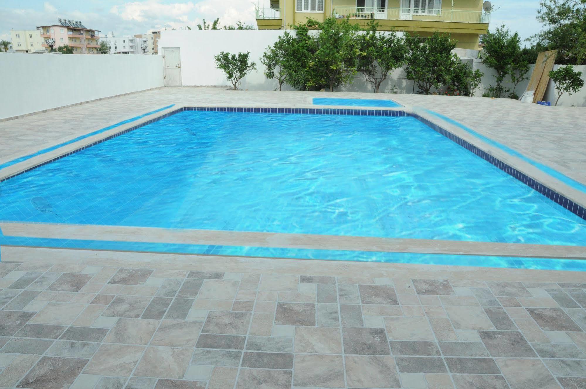 Demirci Hotel Antalya Bagian luar foto