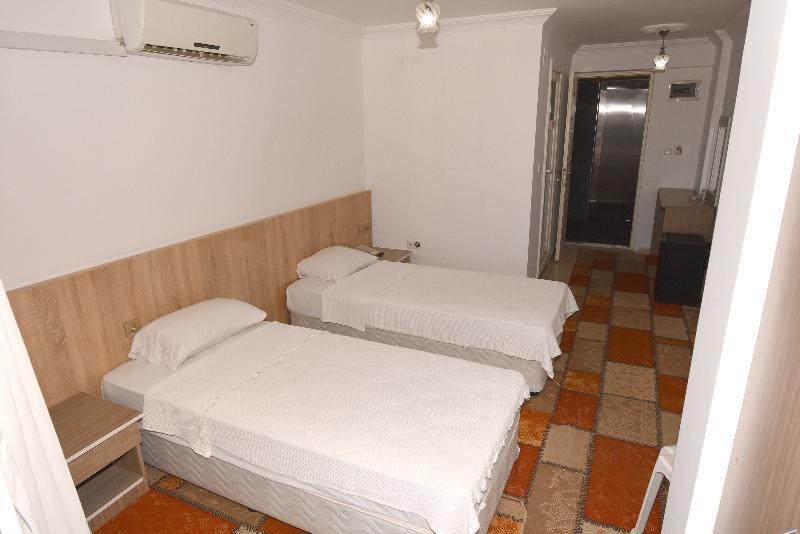 Demirci Hotel Antalya Bagian luar foto